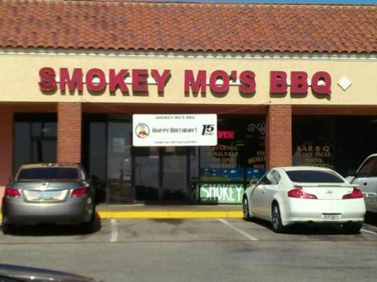 Smokey Mo's Bar-B-Q Round Rock